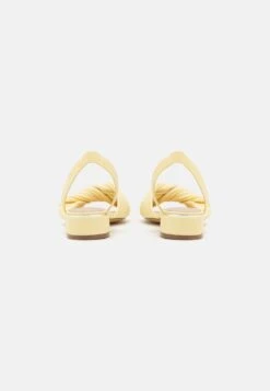 Aldo Riemensandalette - Light Yellow -Aldo Verkaufsgeschäft 025822f2fbb24c44abdd11df17dfc6fe