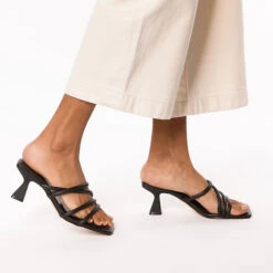 Aldo Verkaufsgeschäft -Aldo Verkaufsgeschäft 23273210 02