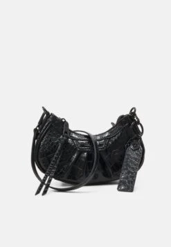 Aldo FRAYDA - Handtasche - Black 11 Aldo FRAYDA - Handtasche - Black -Aldo Verkaufsgeschäft 2b7d843ffc14493ebfa13535a3da1ce8 1