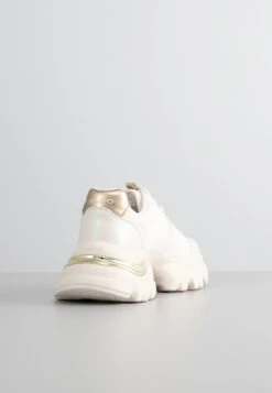 Aldo ENZIA PILLOW WALK - Sneaker Low - Gold/clear Multi-coloured -Aldo Verkaufsgeschäft 44d0e31bf9564ebfbcf4d4ad24003666