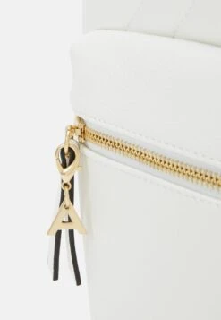 Aldo JERERRARI - Tagesrucksack - White 10 Aldo JERERRARI - Tagesrucksack - White -Aldo Verkaufsgeschäft f2fefa48ce6b49c6851b34601a21829f